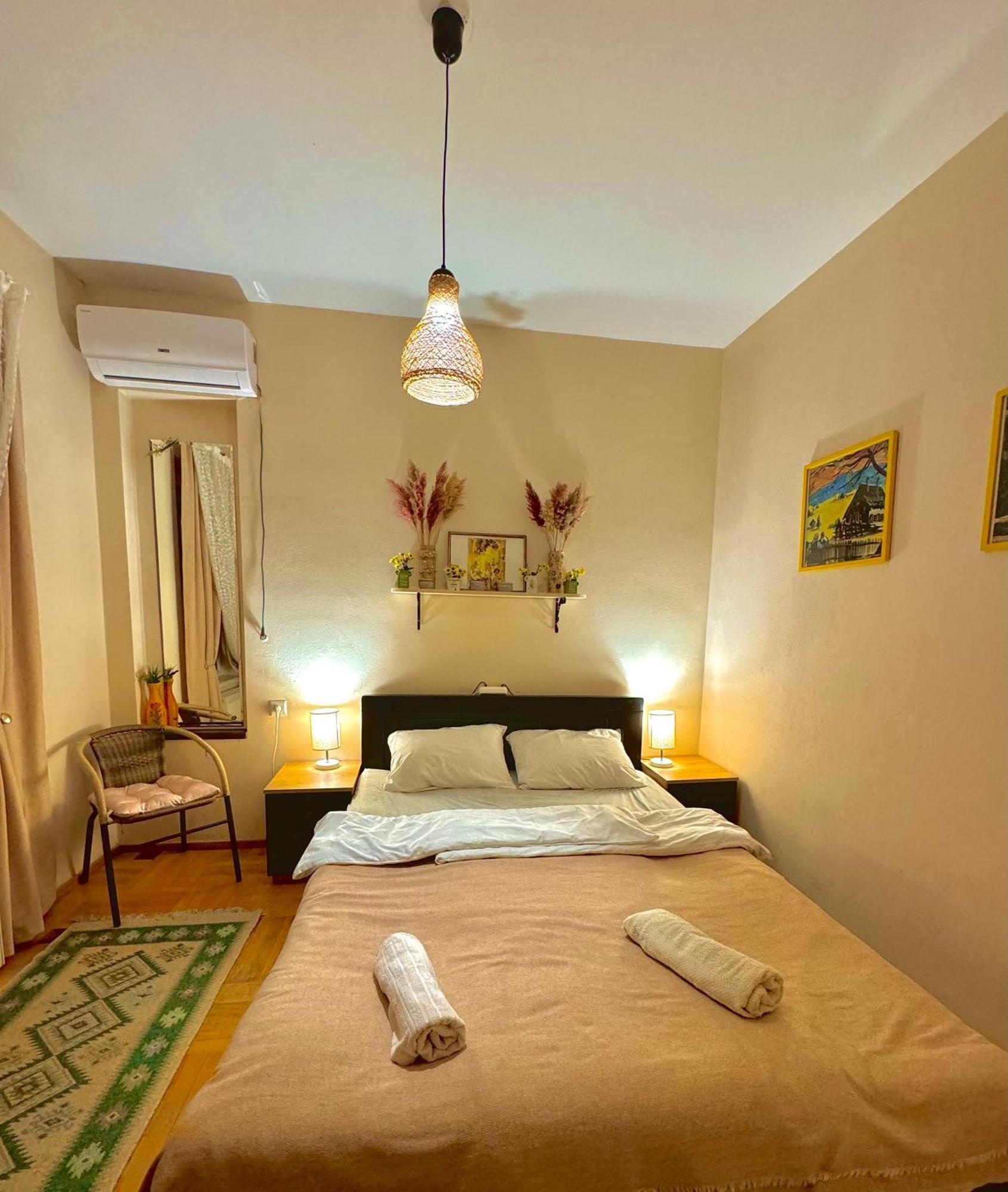Sky Guest House Tbilisi Buitenkant foto