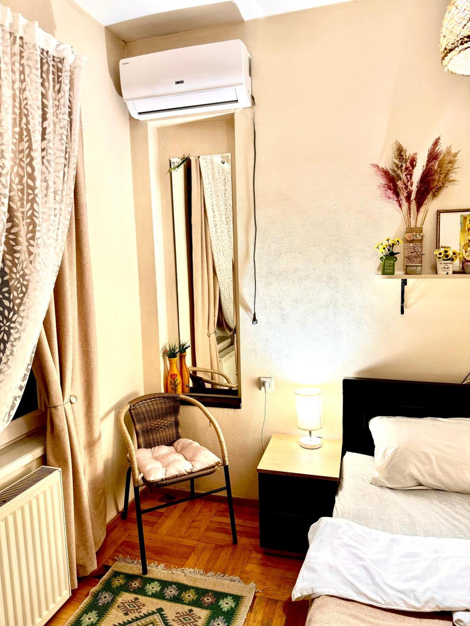 Sky Guest House Tbilisi Buitenkant foto