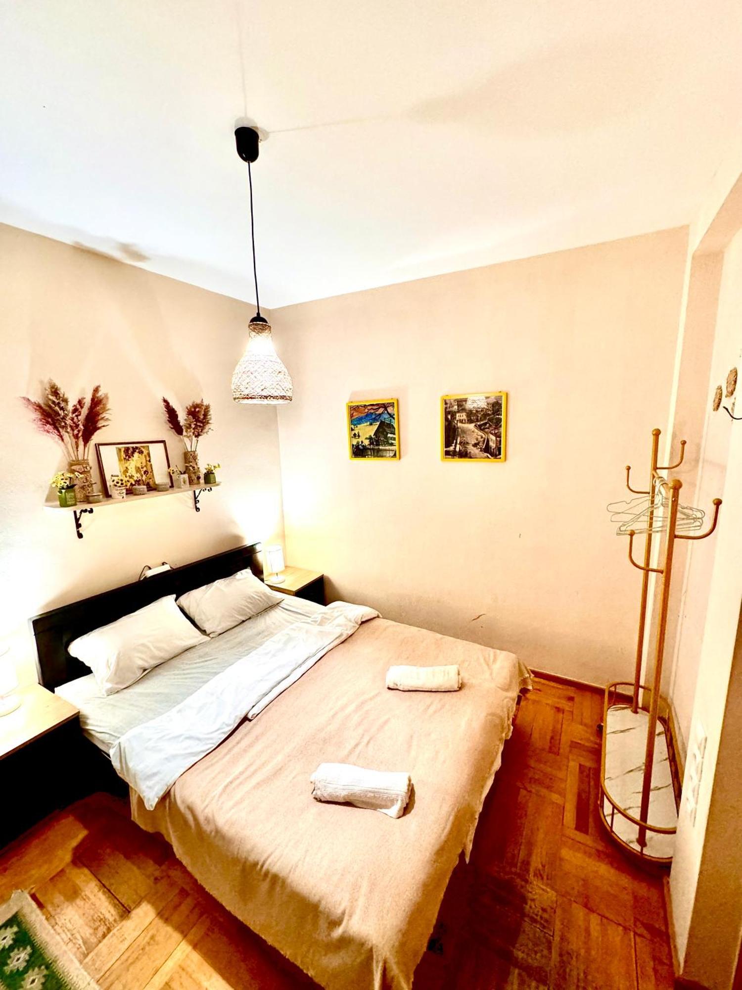 Sky Guest House Tbilisi Buitenkant foto