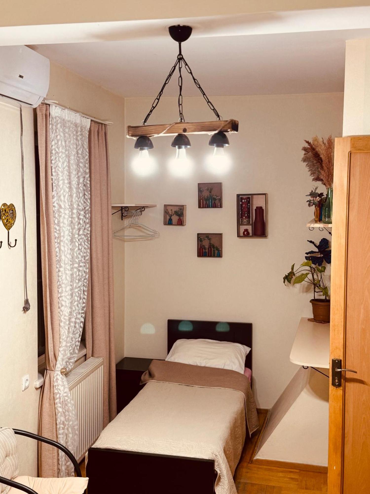 Sky Guest House Tbilisi Buitenkant foto