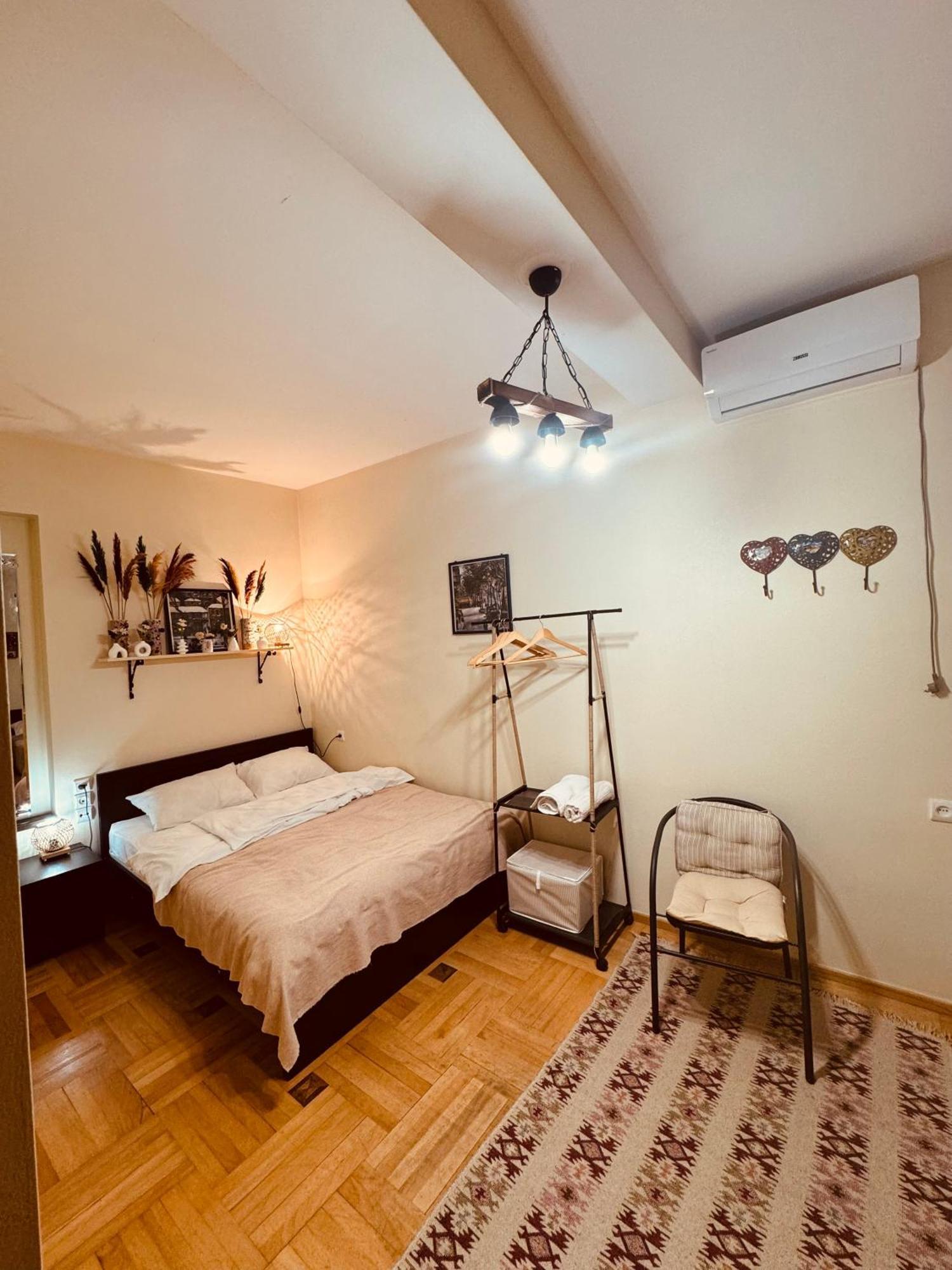 Sky Guest House Tbilisi Buitenkant foto