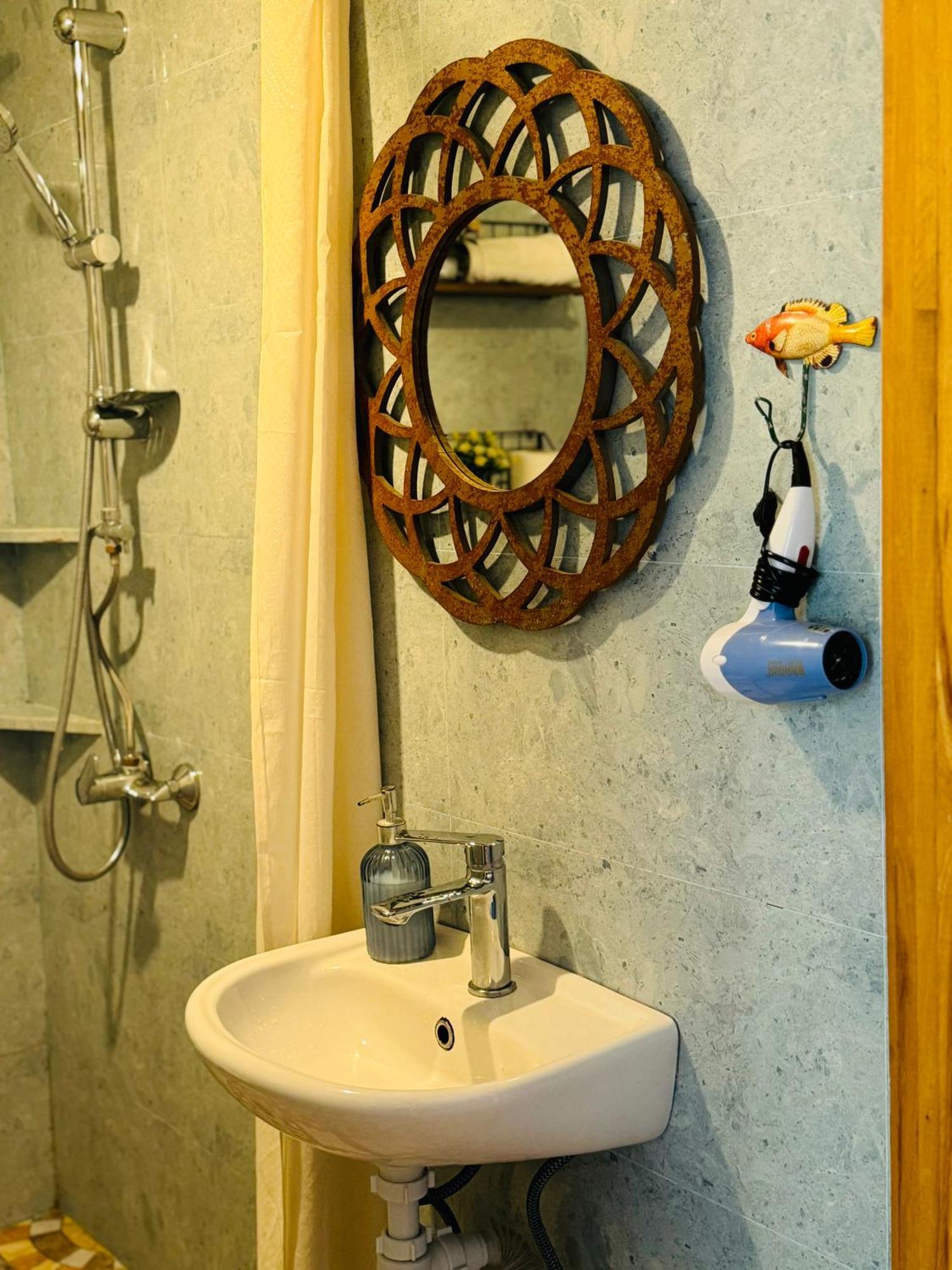 Sky Guest House Tbilisi Buitenkant foto